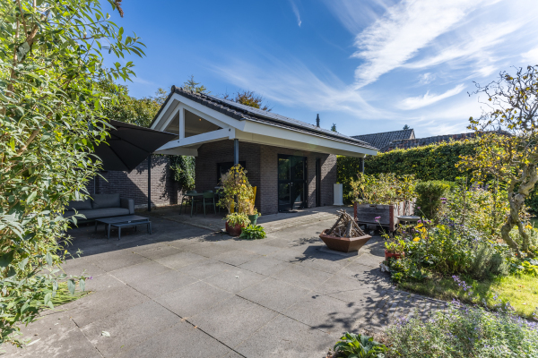 photo 36 Burgemeester Buskensstraat 14