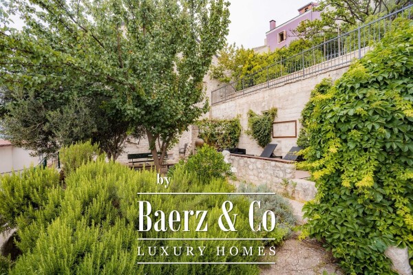 photo 4 Šibenik, old town - a historic palace from the 12th century