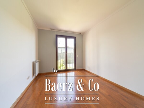 photo 14 T3, with condominium garden, garage and doorman