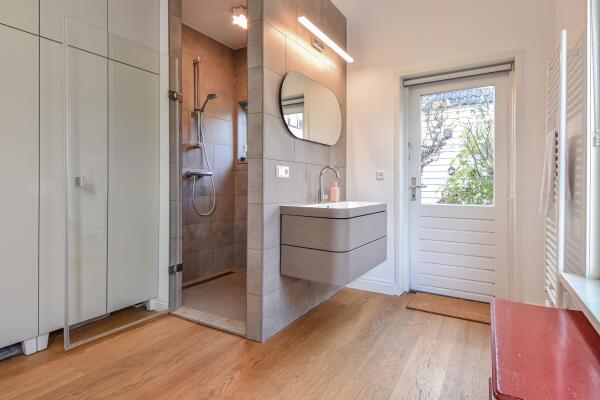 photo 47 Oosteinde 191