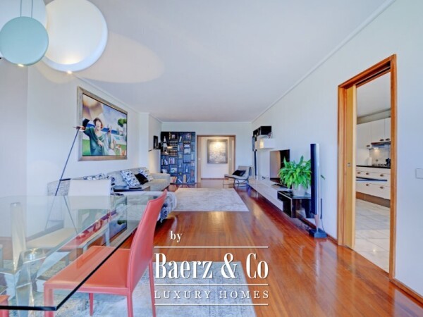 photo 5 3 bedroom flat with 2 suites and 3 parking spaces in Aviz, Porto