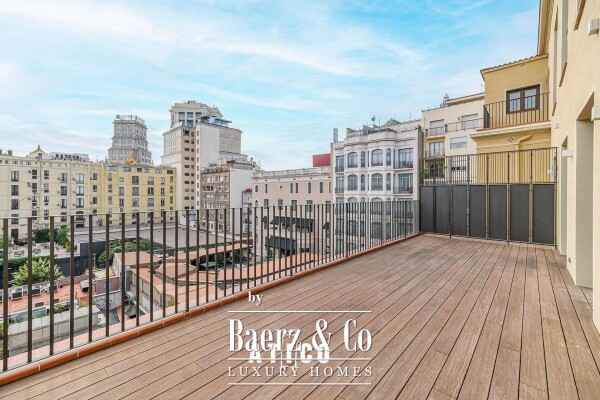 photo 1 Penthouse for sale in La Dreta de l'Eixample