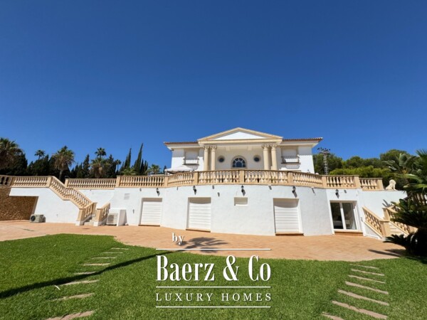 photo 1 Beautiful luxury home in Altea