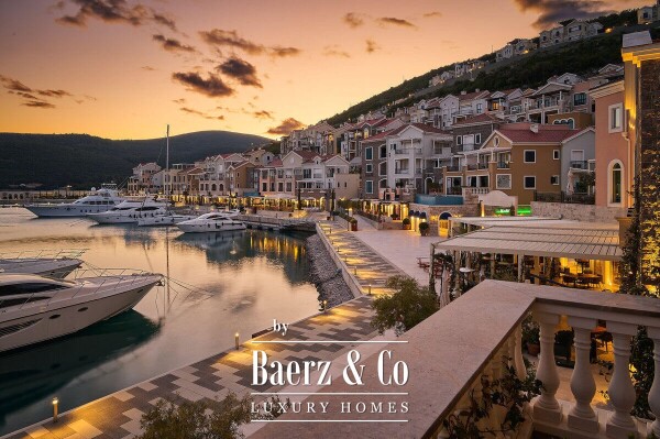 photo 17 Luxurious Apartment in Montenegro with a Yard