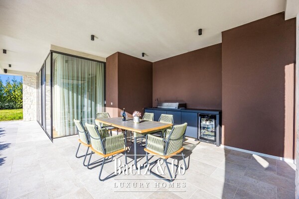 photo 7 Istria, Brtonigla, exclusive Modern Villa with Sea View and Wellness Oasis