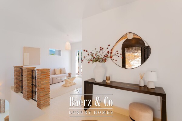 photo 11 Villa - El Madroñal - Benahavis - Ref: 8688