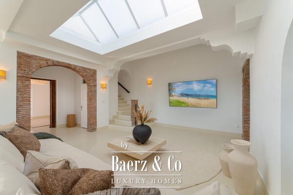 photo 12 Villa - El Madroñal - Benahavis - Ref: 8688