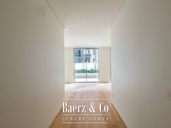 photo 9 Excellent 2 bedrooms en-suite apartment with parking space and storage in Amoreiras