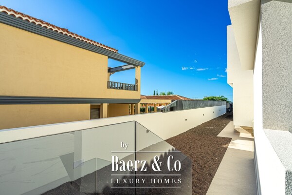 photo 37 Beautiful move in ready villa in residential area Tenerife south
