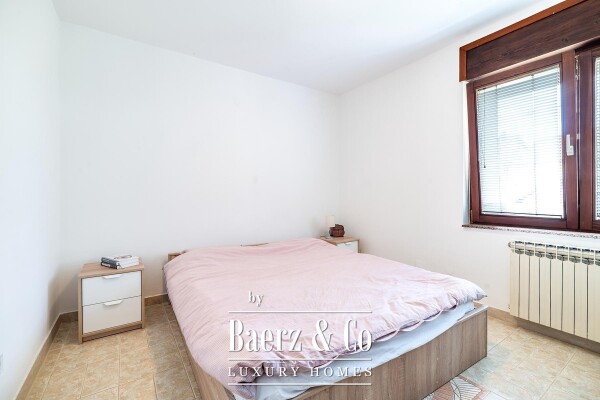 photo 13 Zagreb, Bukovačka street, two residential buildings 354 m² on a plot of land 600 m²