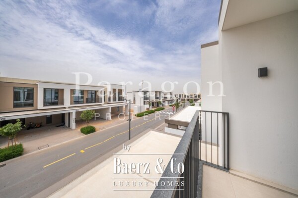 photo 23 Brand New | Single Row | Prime Location