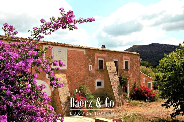 photo 17 Beautiful luxury home in Manacor, Manacor